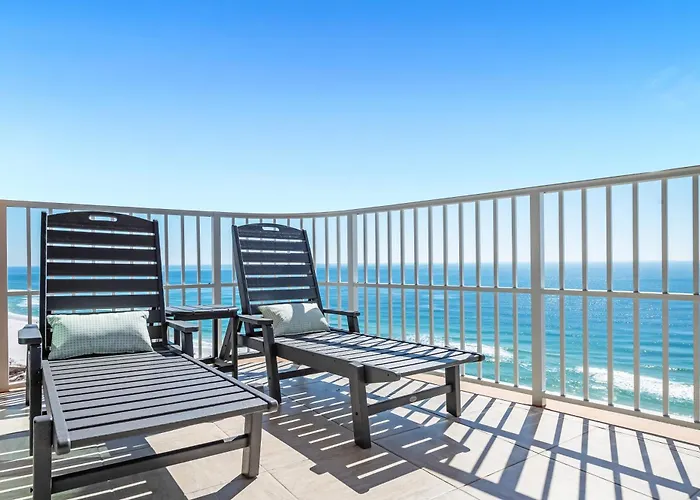Phoenix Gulf Towers 1508 Apartment
